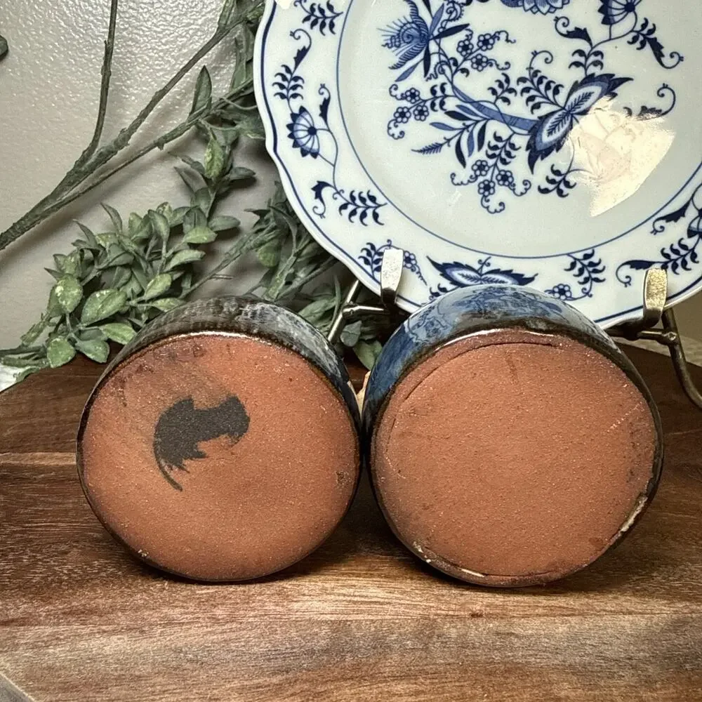 Spanish Studio Pottery SAL PEBRE Salt Pepper Shakers Blue Drip Glaze Vintage